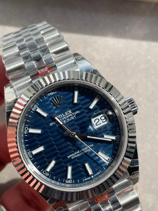 DateJust 41  SS GM Factory 1:1 Best Edition 904L Steel Blue Textured Dial on SS Jubilee bracelet - Image 5