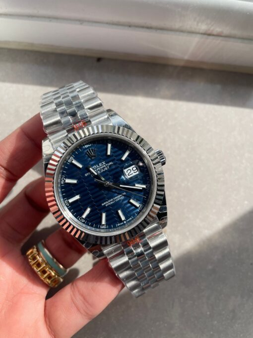 DateJust 41  SS GM Factory 1:1 Best Edition 904L Steel Blue Textured Dial on SS Jubilee bracelet - Image 4