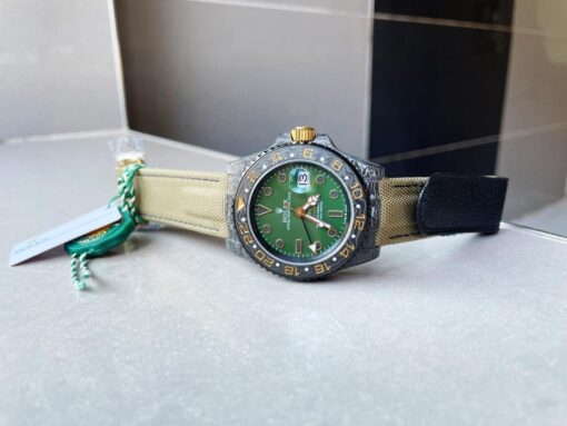 GMT DIW Carbon OMF Best Edition Green Dial on Yellow Nylon Strap SA3186 CHS - Image 8