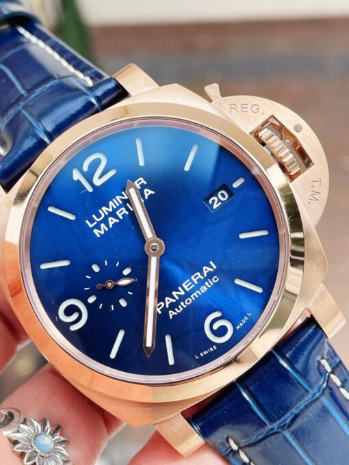 PAM1112 V GMT RG VSF 1:1 Best Edition Blue Dial on Blue Leather Strap P.9010 - Image 7