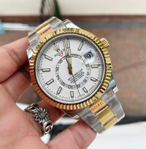 Sky-Dweller 326934 SS Noob 1:1 Best Edition White Dial on SG SS Bracelet A23J  £330.00