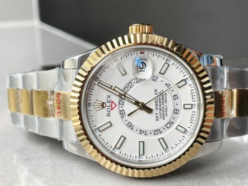 Sky-Dweller 326934 SS Noob 1:1 Best Edition White Dial on SG SS Bracelet A23J  £330.00 - Image 2