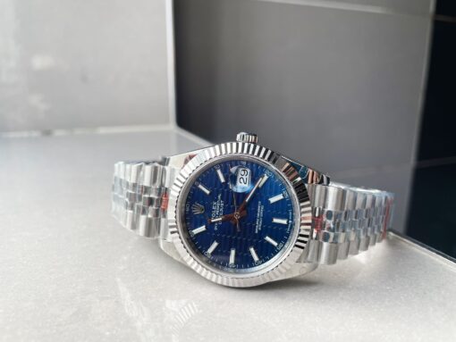 DateJust 41  SS GM Factory 1:1 Best Edition 904L Steel Blue Textured Dial on SS Jubilee bracelet - Image 2