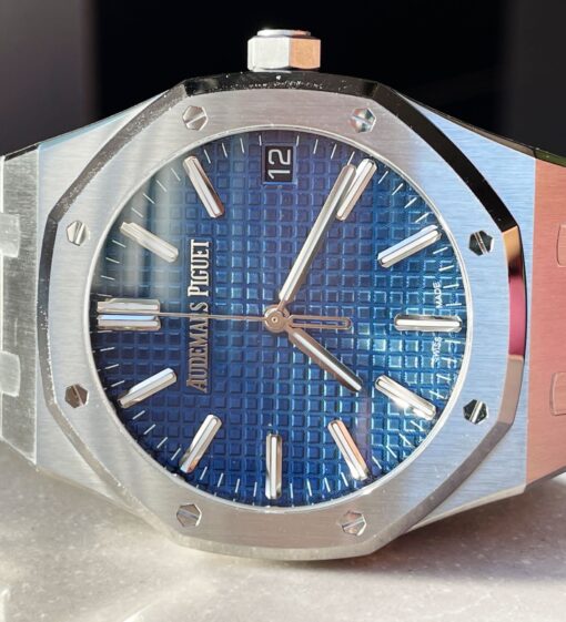 Royal Oak 41mm 15510 “50th Anniversary” SS ZF 1:1 Best Edition Blue Textured Dial on SS Bracelet A4302 - Image 4