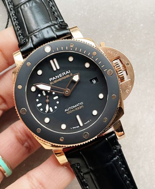 Panerai PAM974 Luminor Submersible Rose Gold VSF 1:1 Best on Black Rubber Strap AXXXIV - Image 6