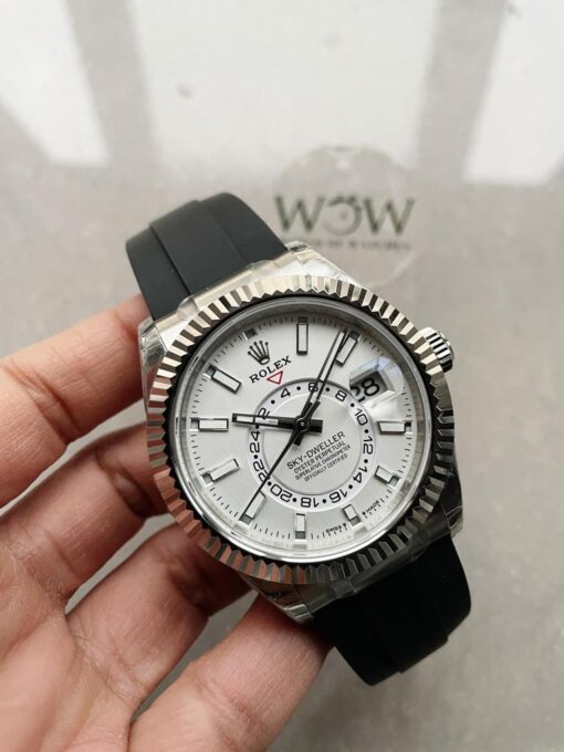 Sky-Dweller 326934 904L SS Noob 1:1 Best Edition White Dial on Black Rubber Strap Asian 23J to 9001