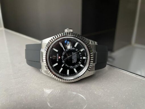 Sky-Dweller 326934 904L SS Noob 1:1 Best Edition Black Dial on Black Rubber Strap Asian 23J to 9001 - Image 8