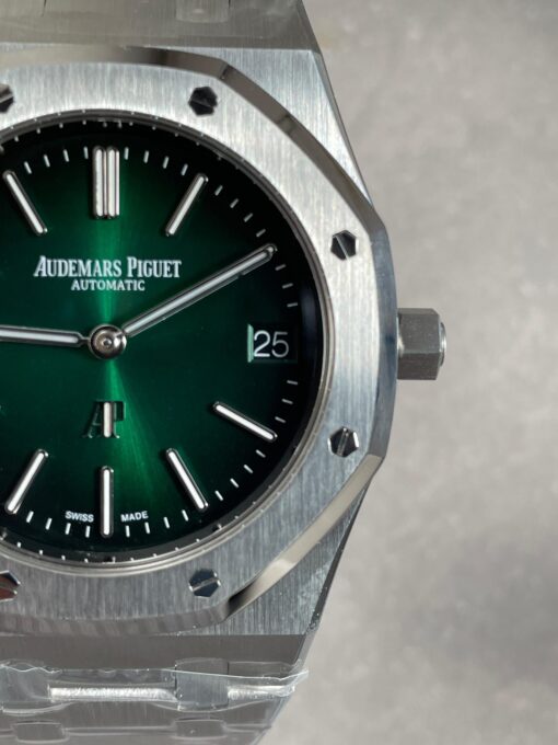 Royal Oak 39mm 16202 "50th Anniversary" SS ZF 1:1 Best Edition Green Textured Dial on SS Bracelet A7121 - Image 6