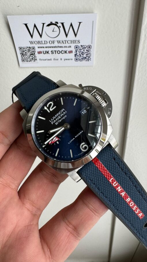 PAM1404 Z GMT SS VSF 1:1 Best Edition Blue Dial on Blue Rubber Strap Asian P900